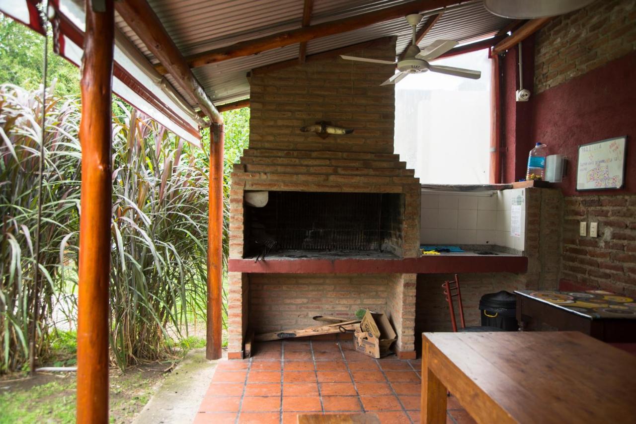 Feliza Hostel Villa Carlos Paz Bagian luar foto
